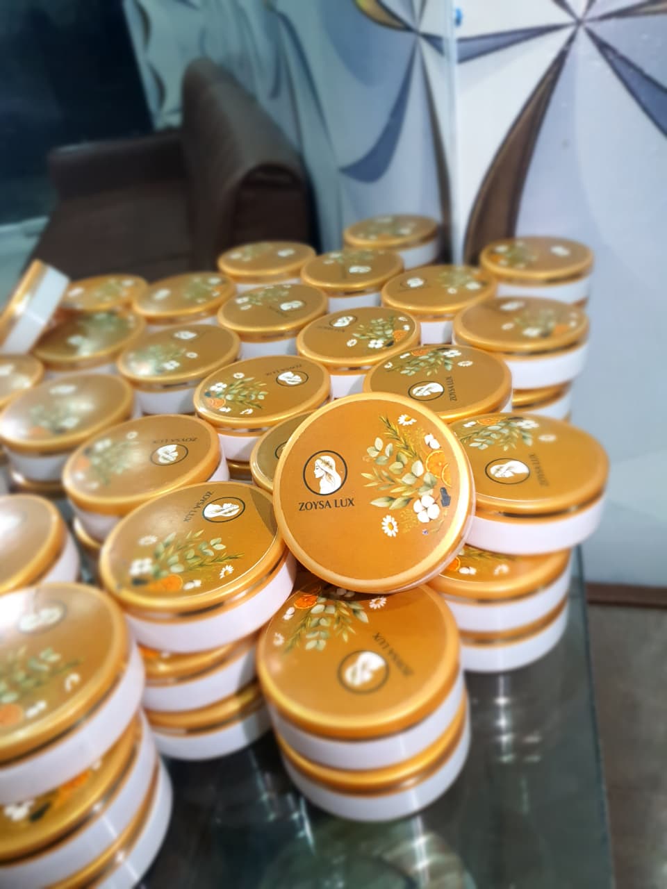 Zoysa Lux – Herbal Brightening & Glow Cream